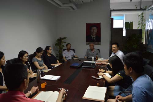 “九鼎”夏季培训启动，李明德教授莅临指导