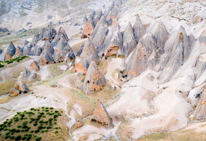 三部门联合实施“全国县级以下英雄烈士纪念设施整修工程”